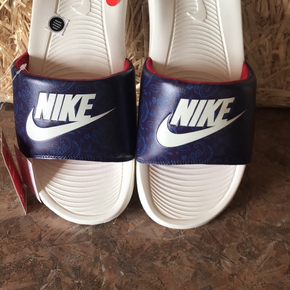 Nike Victori One men’s slides - Picture 2 of 10